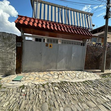 Guesthouse Albi Berat Bagian luar foto